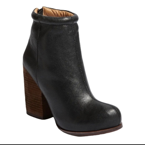 Jeffrey Campbell 'Rumble' Black Leather Block Heeled Booties - Women’s Size 6.5 - Picture 5 of 5